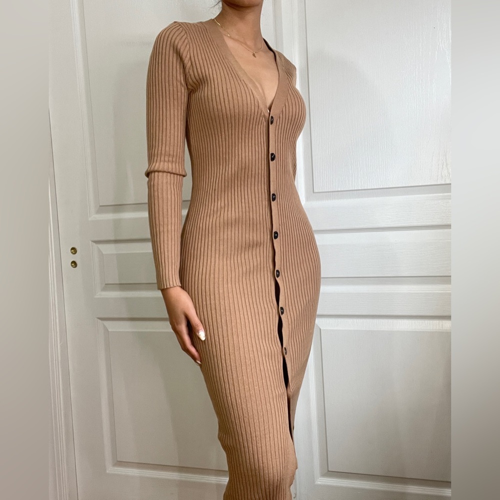 Bodycon sweater dress (midi)